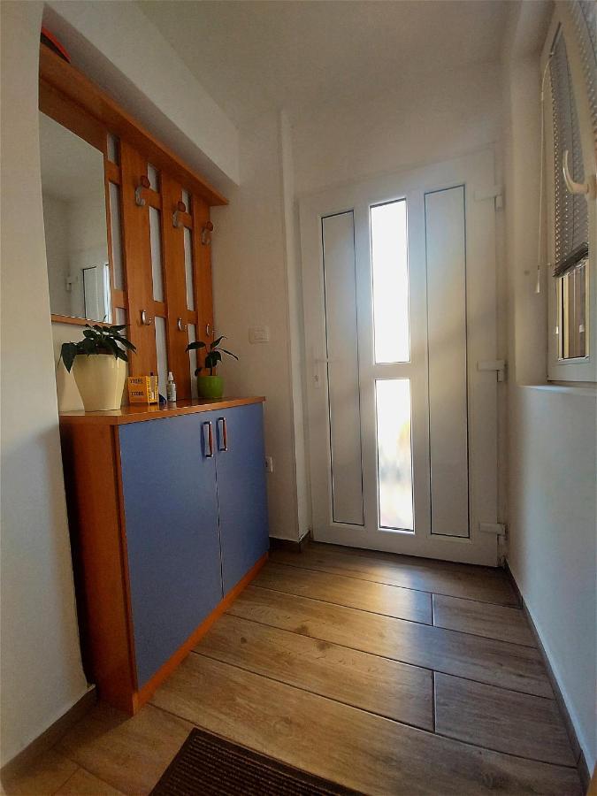 איזולה Apartma_Samy מראה חיצוני תמונה