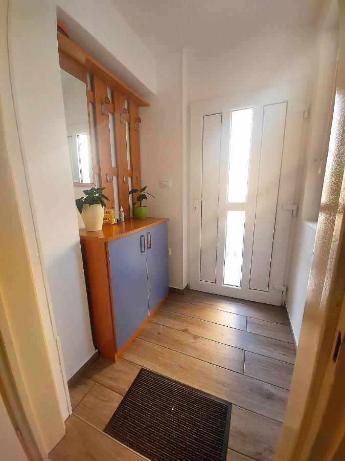 איזולה Apartma_Samy מראה חיצוני תמונה